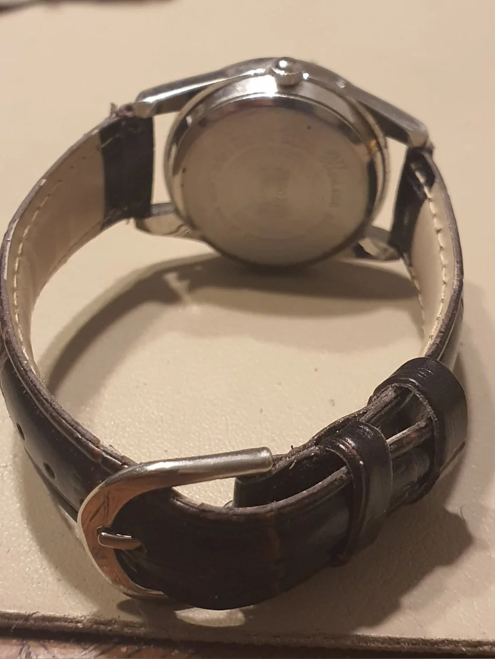 🦋10/$20🦋 Silver/White Leather Women's Watch